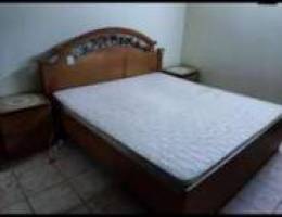 King size bed