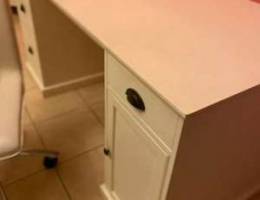 deep drawers desk