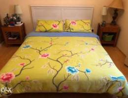 MOVING SALE - Queen Bed Set (wardrobe, sid...