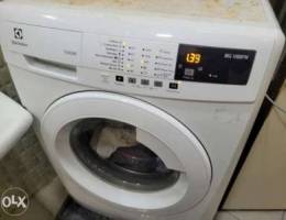 8KG Fully Automatic washing machine for se...